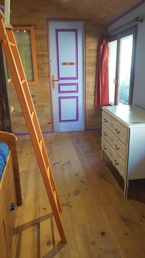 Maison Isolee Dans Les Vignes Et Les Bois Valady 外观 照片